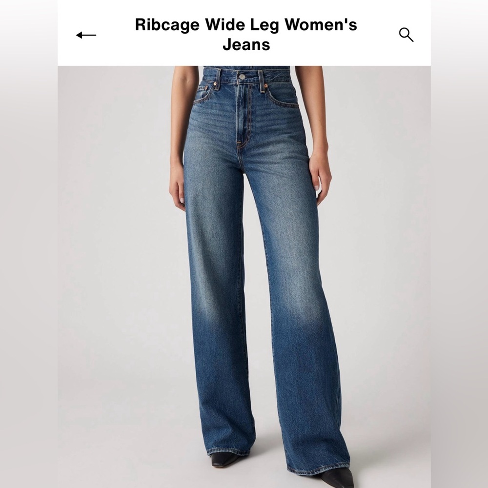 Levi's Women's Rib Cage Wide Leg Jeans in Medium Wash